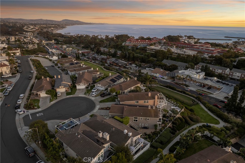 34125 Moongate Court