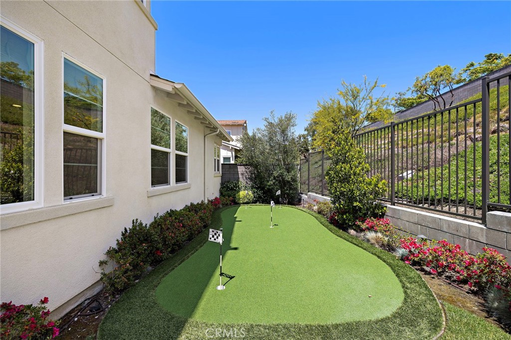 58 Alienta Lane