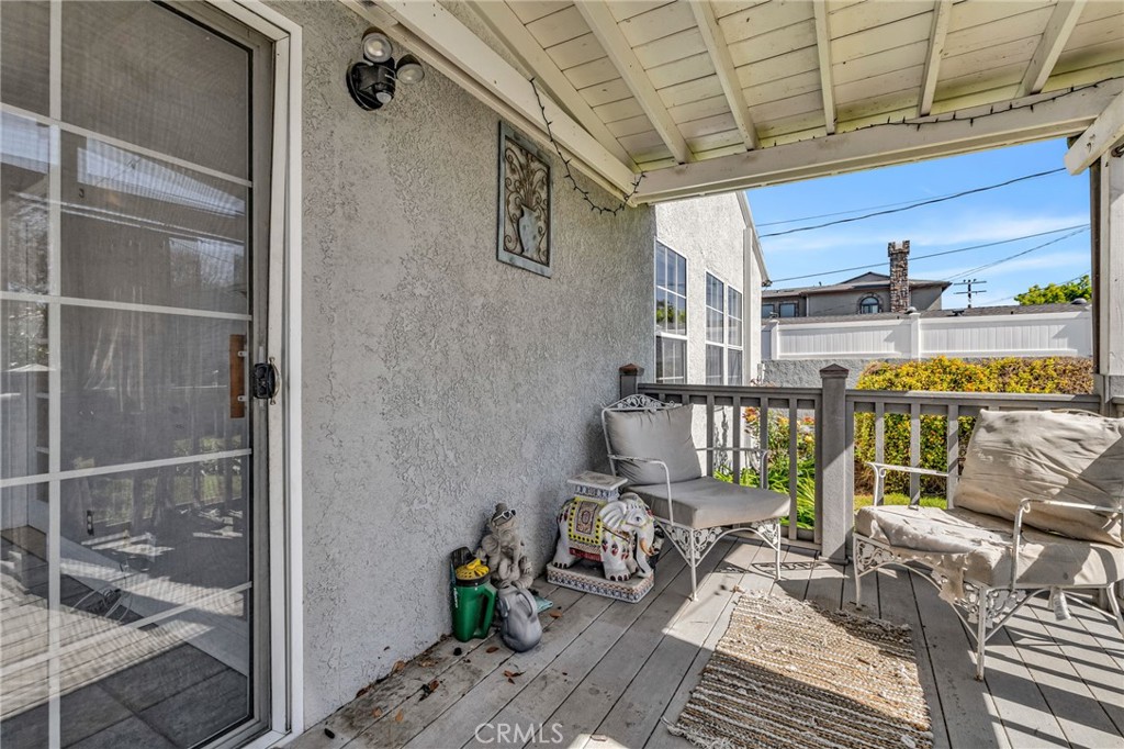 4220 Los Coyotes Diagonal