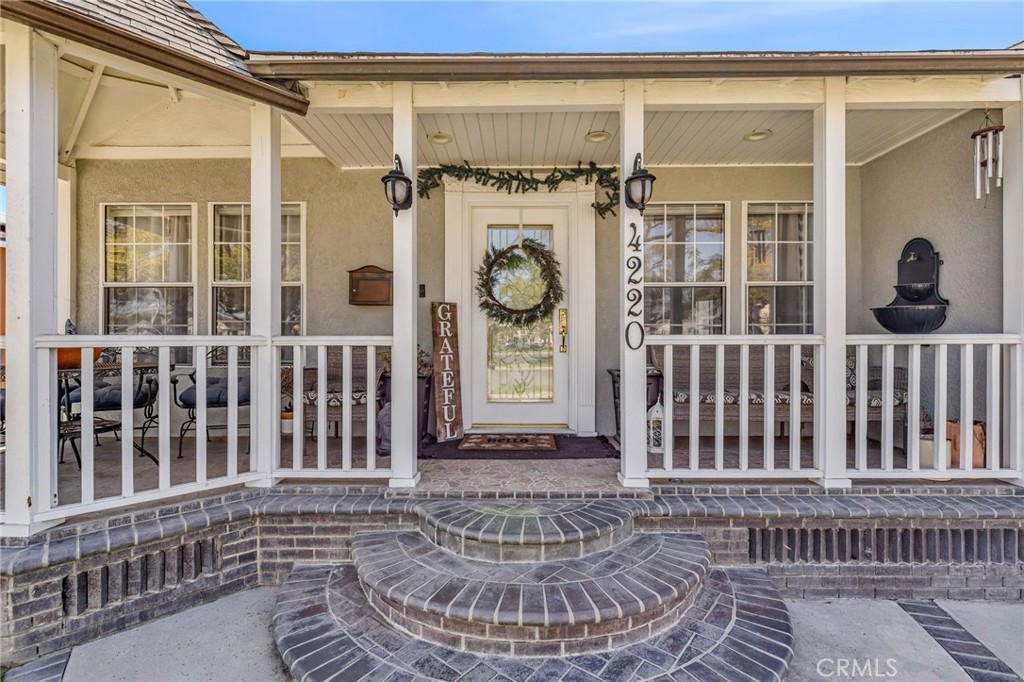 4220 Los Coyotes Diagonal