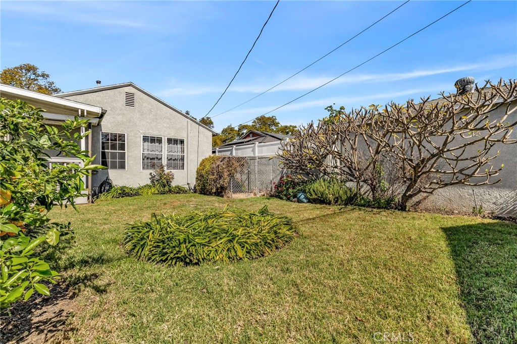 4220 Los Coyotes Diagonal