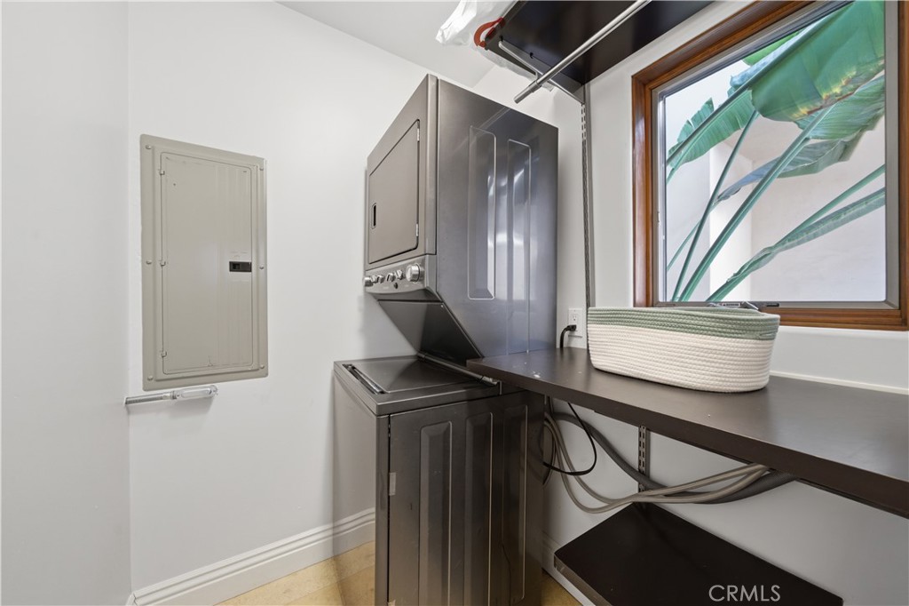 1/2 Orchid Avenue