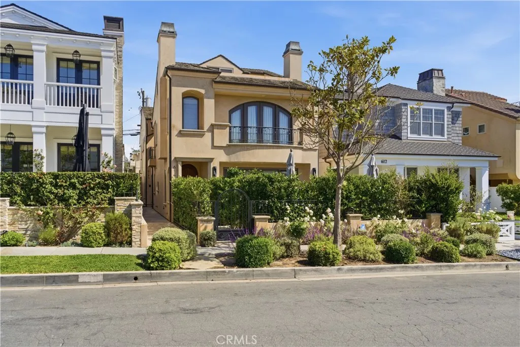 614 Orchid Avenue