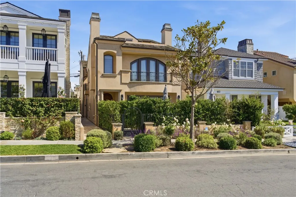 614 Orchid Avenue