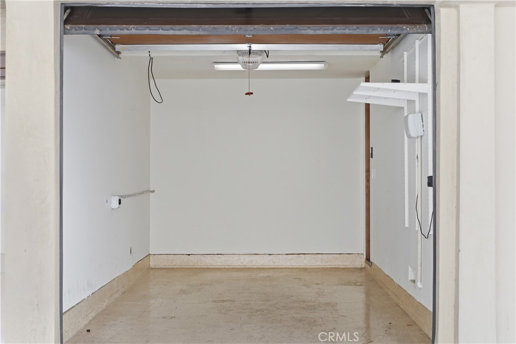 1/2 Orchid Avenue