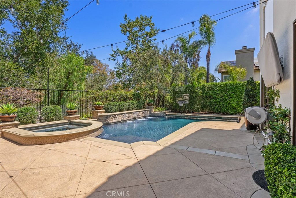 29 Raven Lane