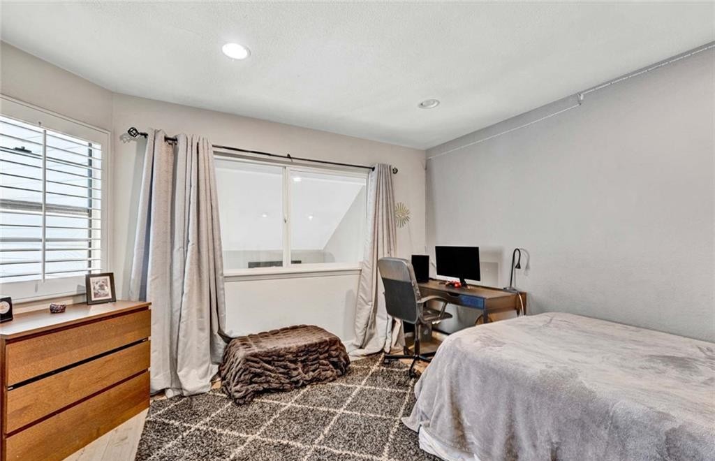 87 Briarglen