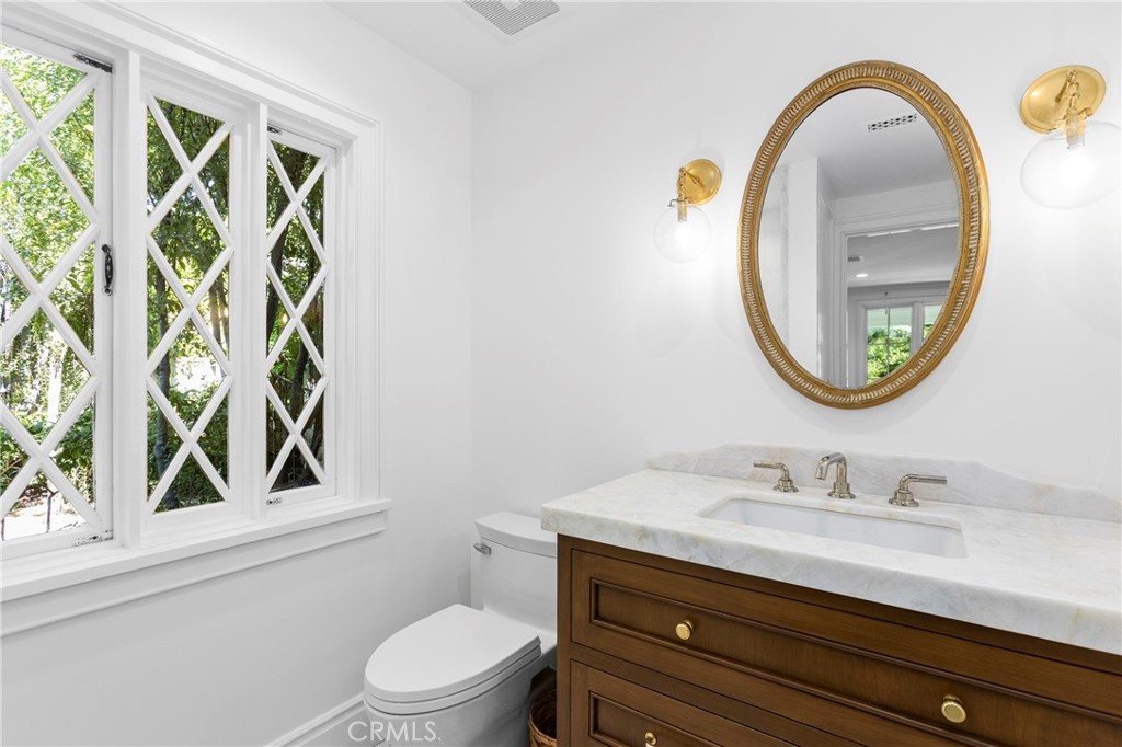 31922 Paseo Monte Vista