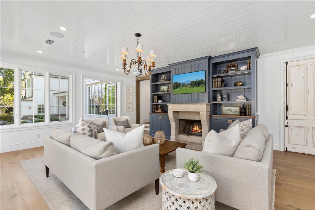 31922 Paseo Monte Vista