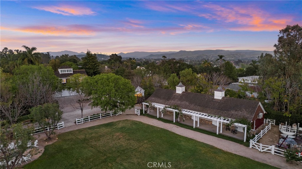 31922 Paseo Monte Vista