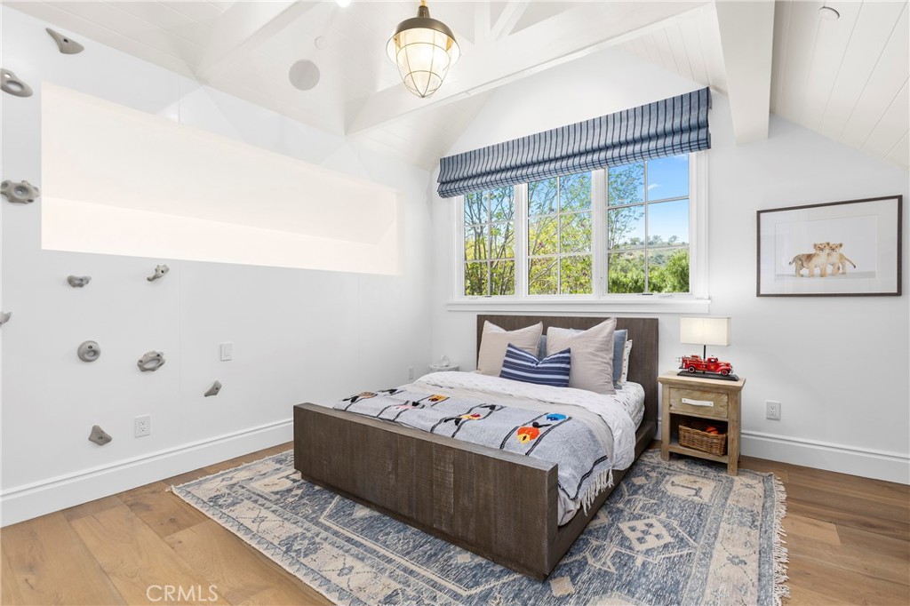 31922 Paseo Monte Vista