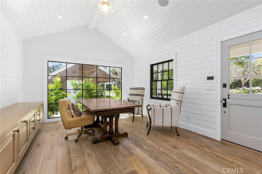 31922 Paseo Monte Vista