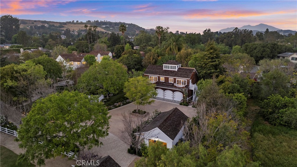 31922 Paseo Monte Vista