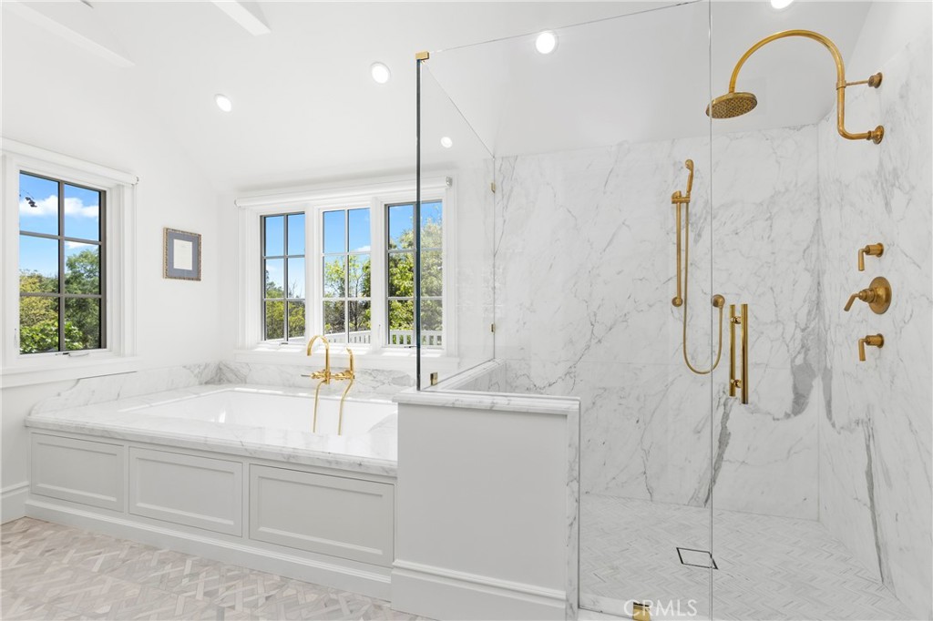 31922 Paseo Monte Vista