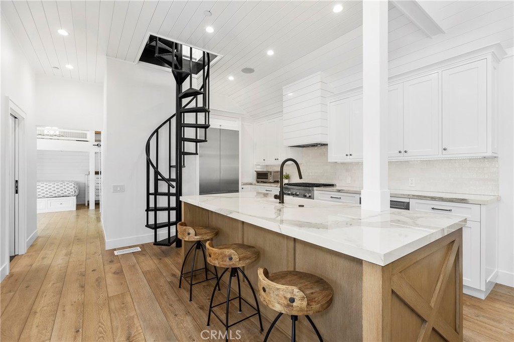 31922 Paseo Monte Vista