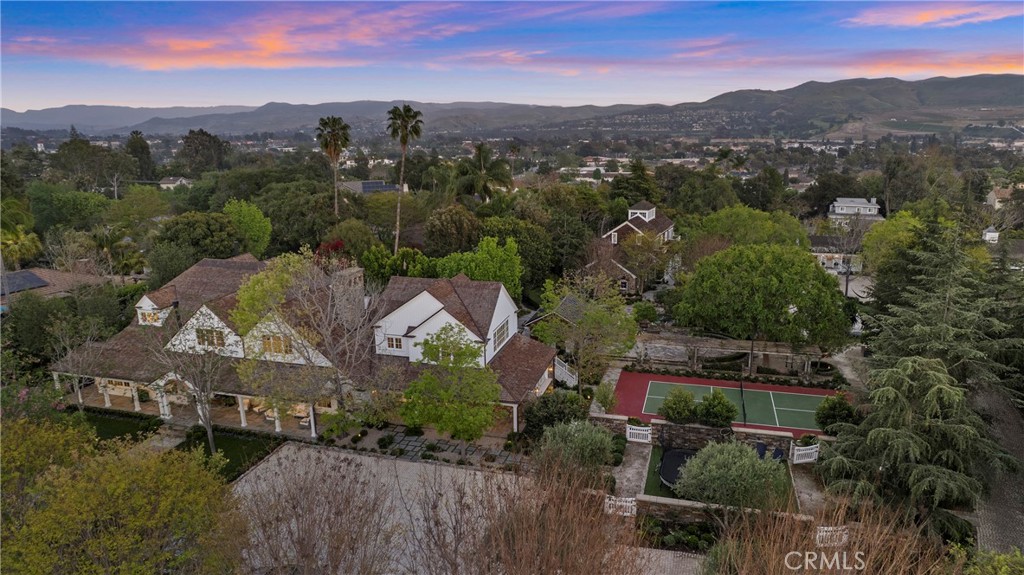 31922 Paseo Monte Vista