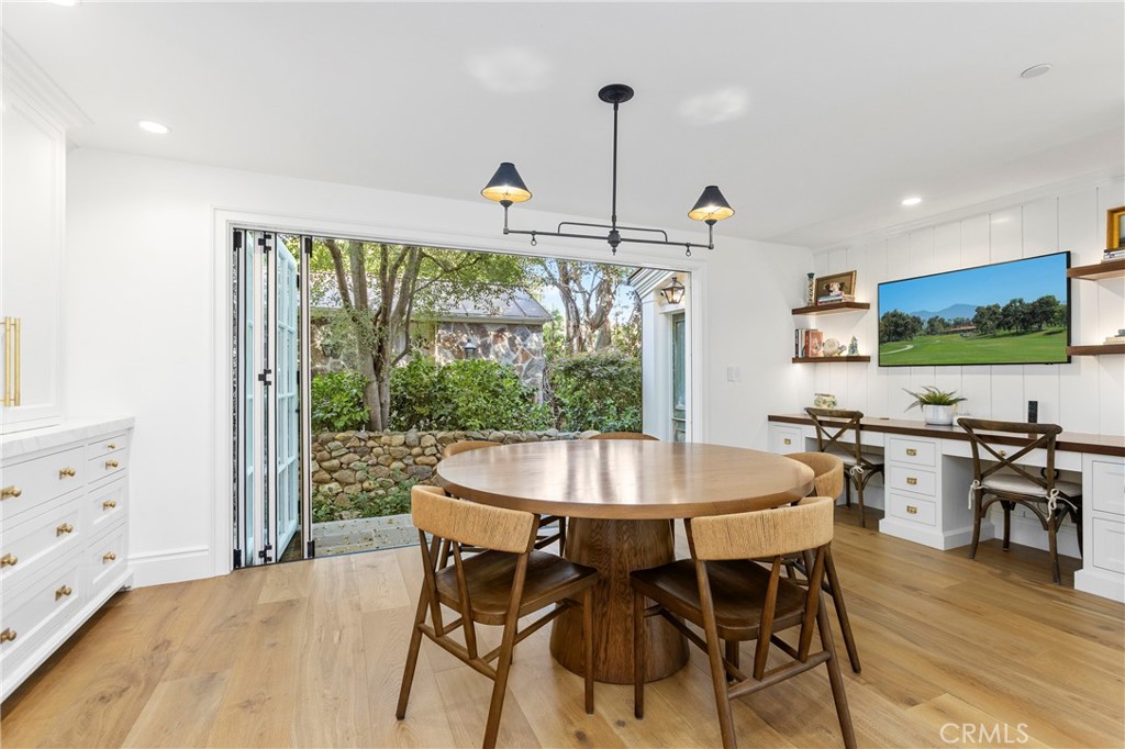 31922 Paseo Monte Vista