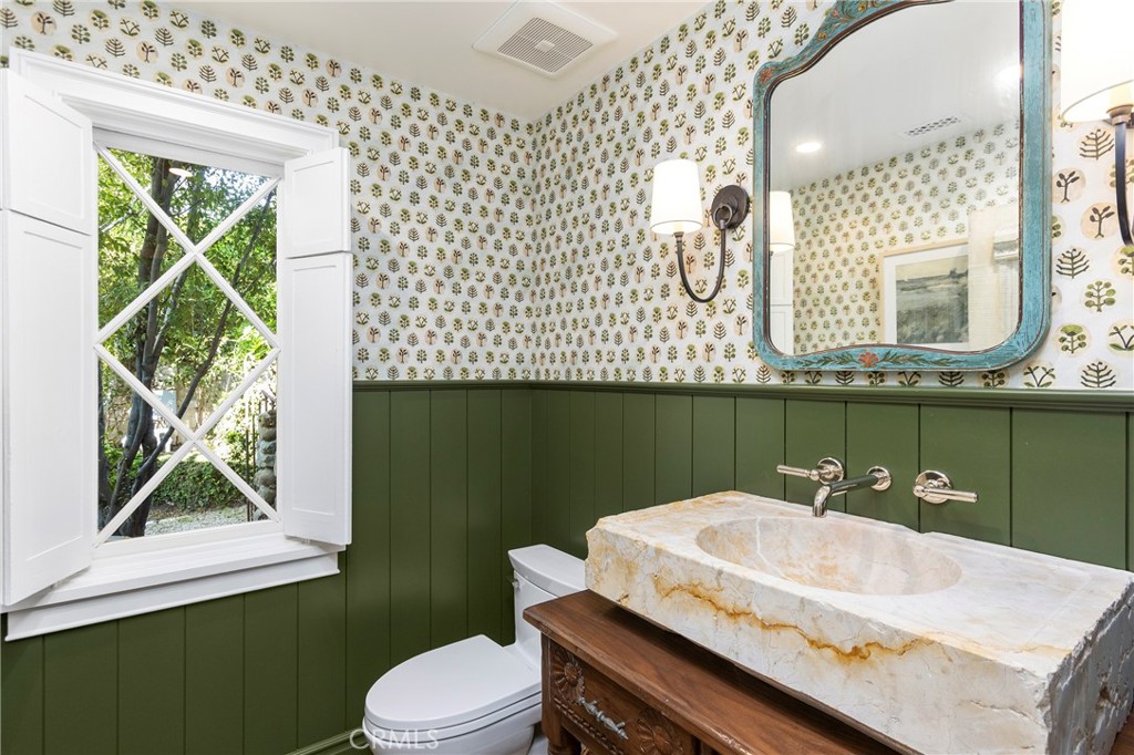 31922 Paseo Monte Vista