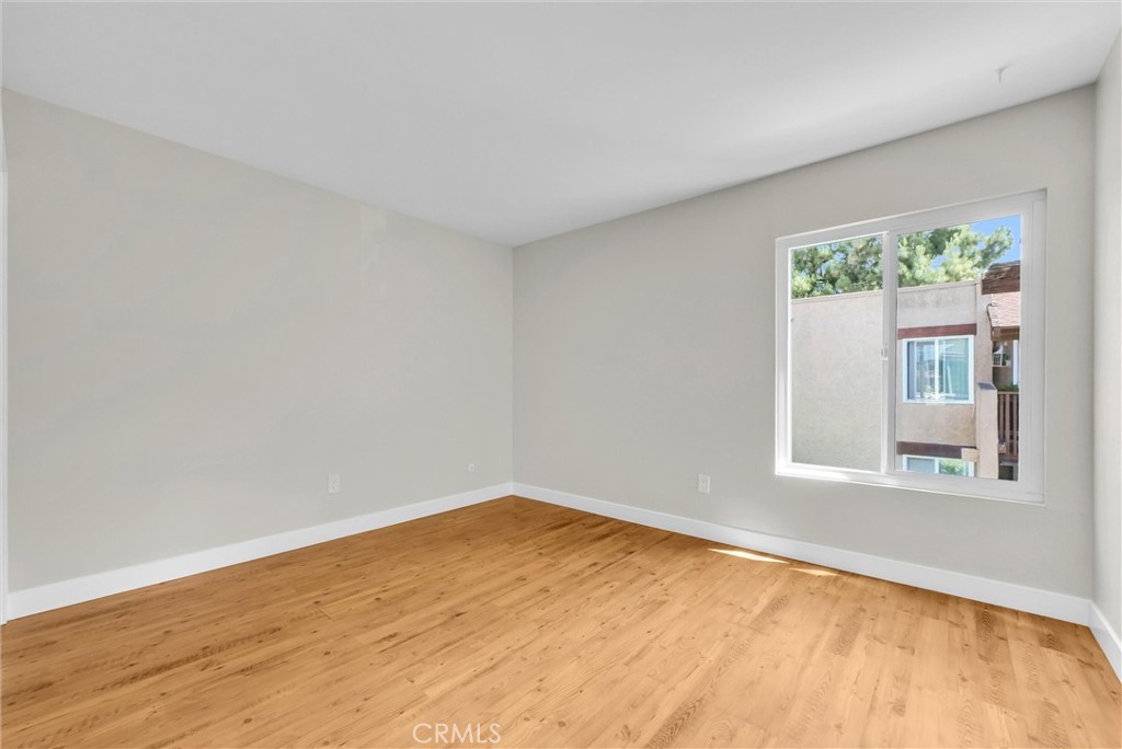 1010 W Macarthur Boulevard 118