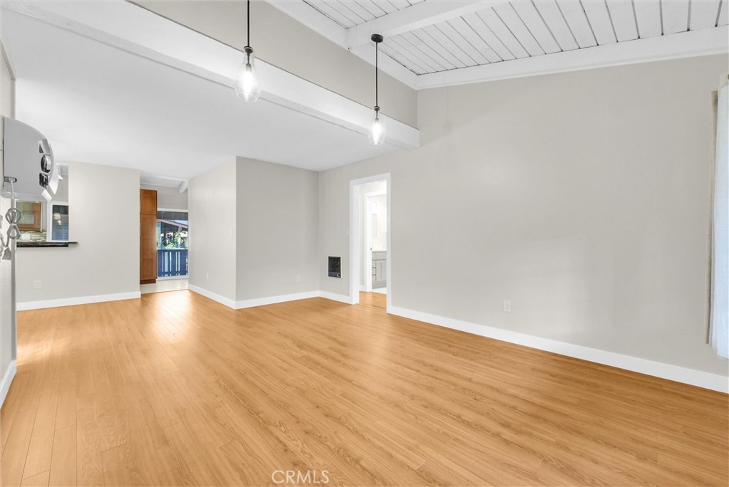 1010 W Macarthur Boulevard 118