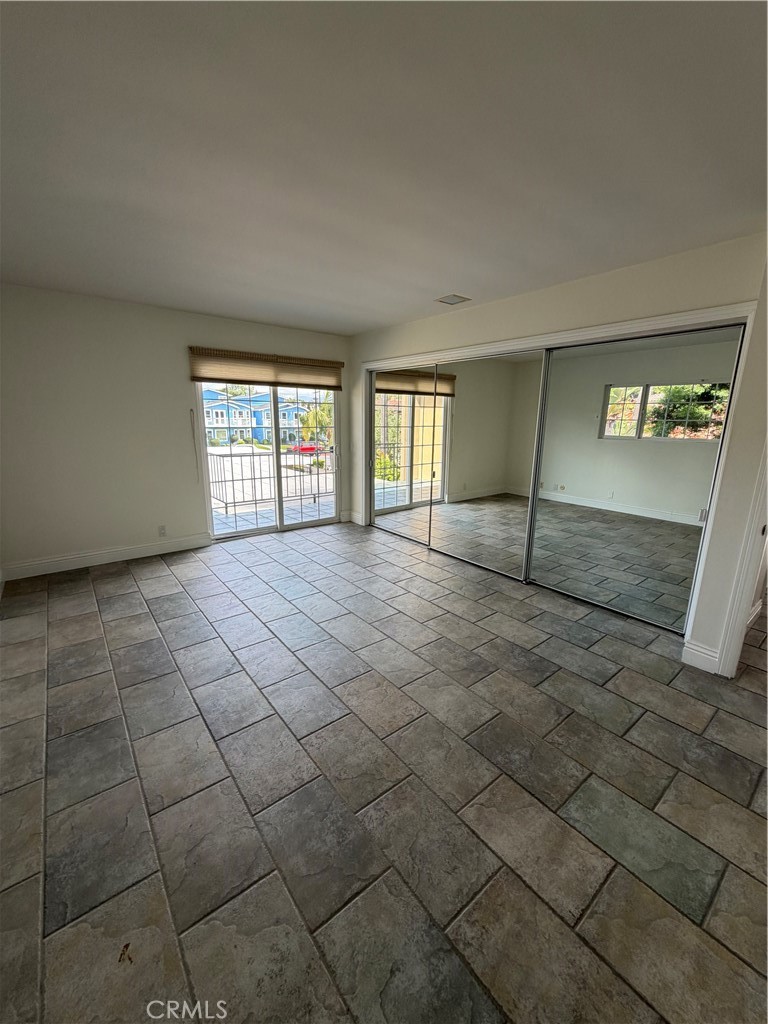 24322 Santa Clara 3