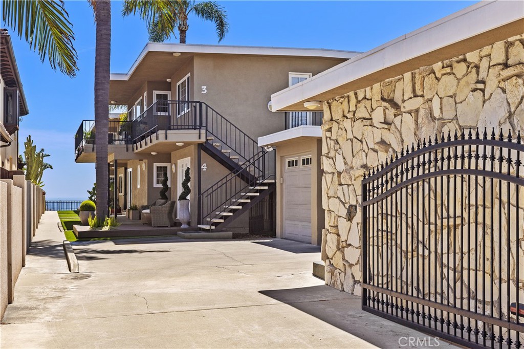 24322 Santa Clara 3