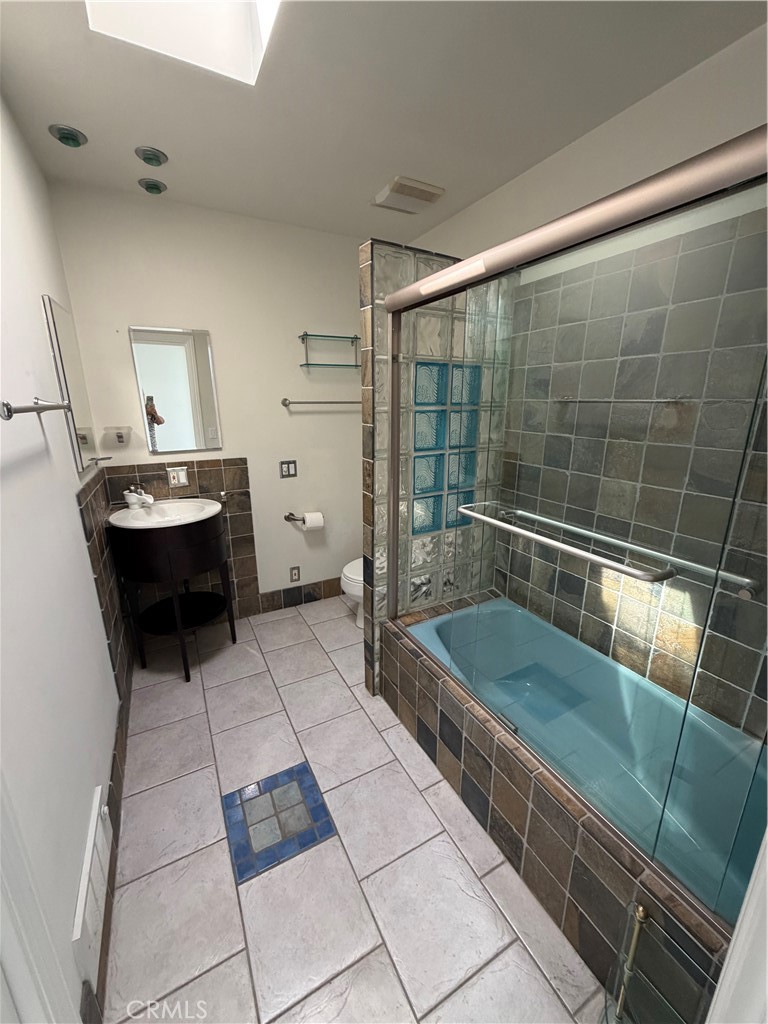 24322 Santa Clara 3