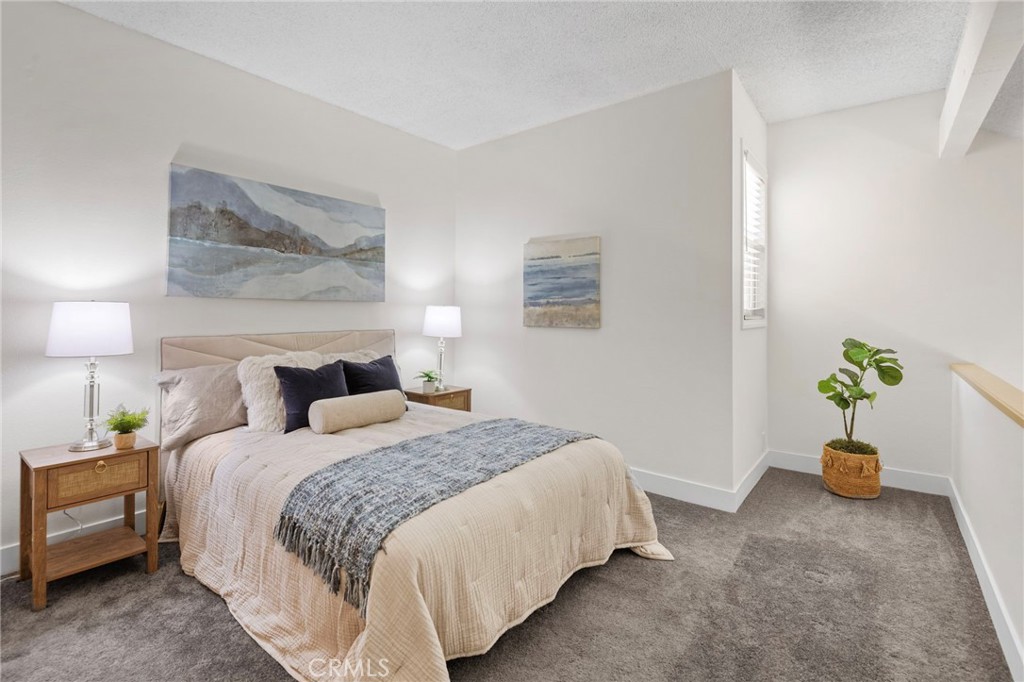 305 Coral Reef 4