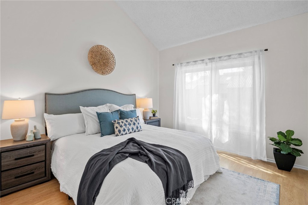 305 Coral Reef 4