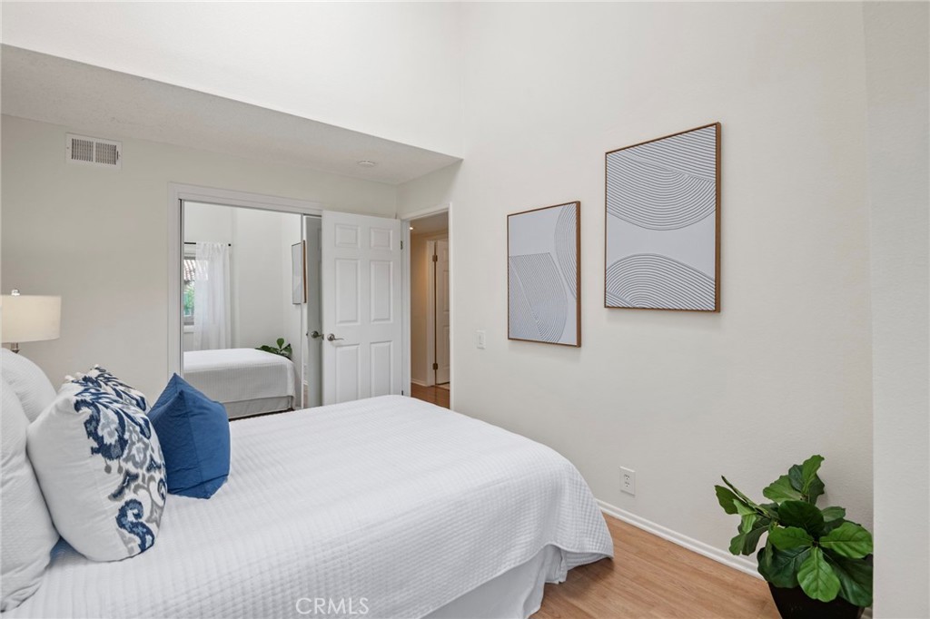 305 Coral Reef 4