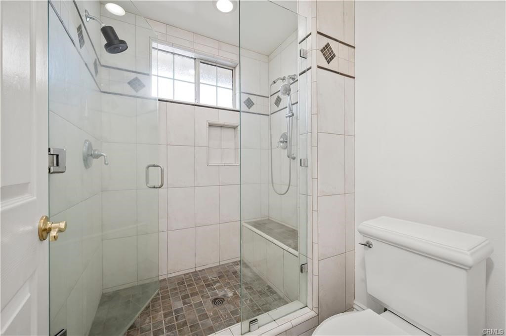 3080 W Glen Holly