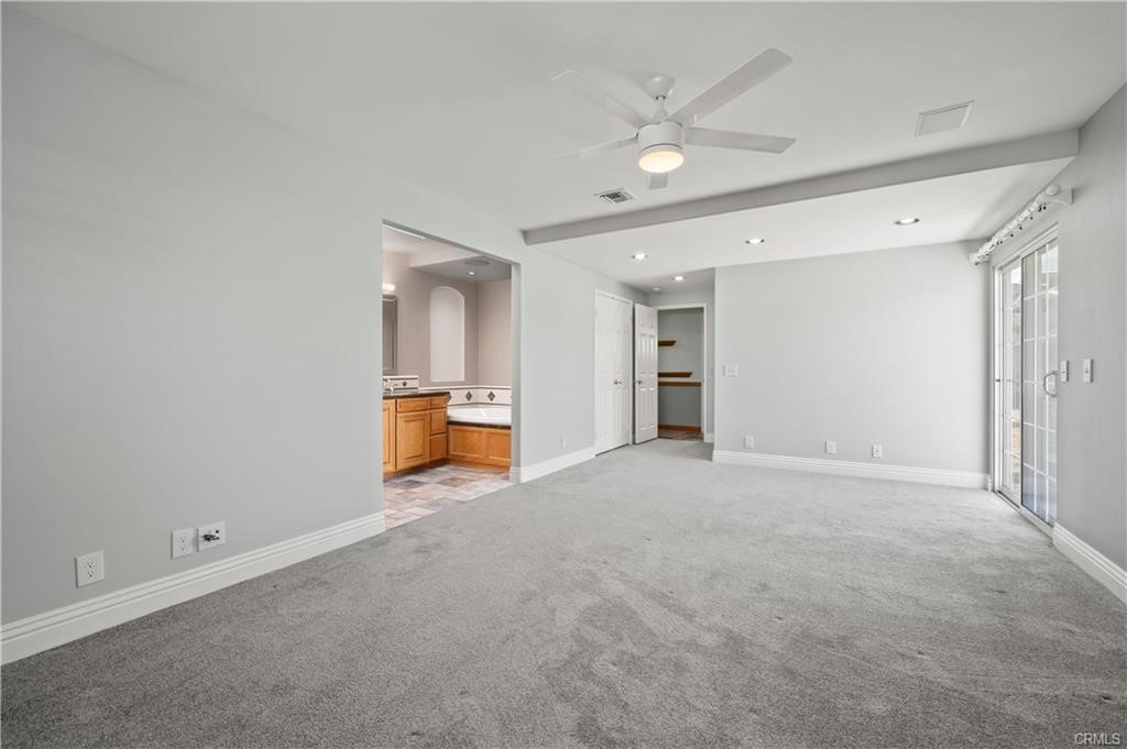 3080 W Glen Holly