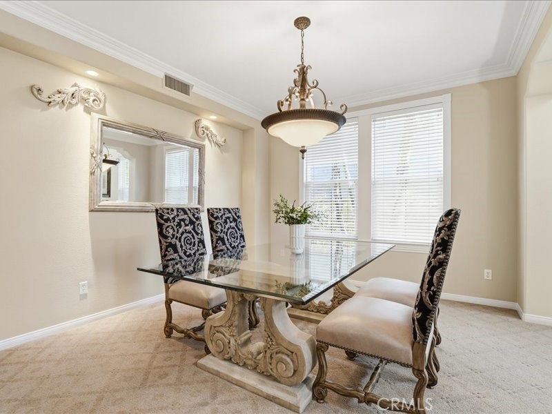 30 Groveside