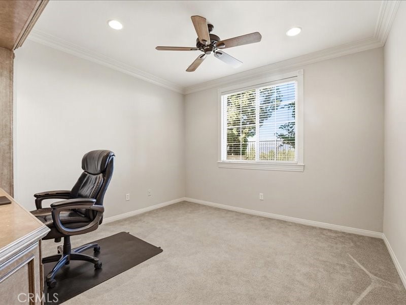 30 Groveside