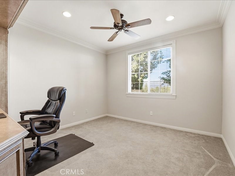 30 Groveside