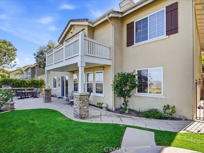 30 Groveside