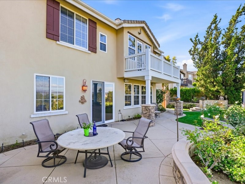 30 Groveside