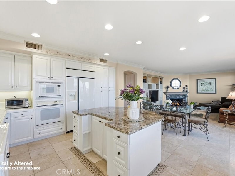 30 Groveside