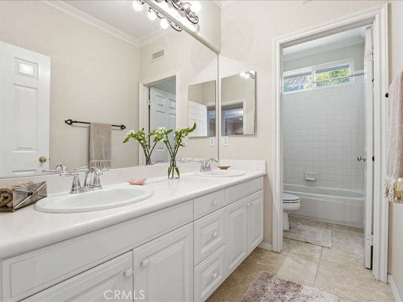 30 Groveside