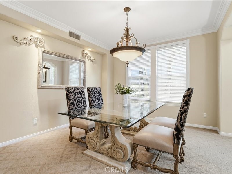 30 Groveside