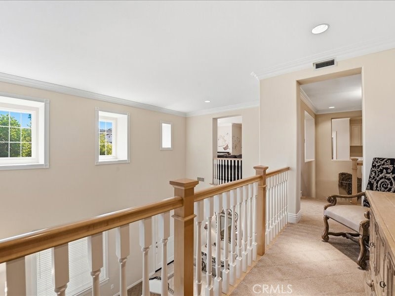 30 Groveside