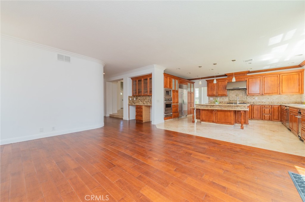 13252 Tiburon Way