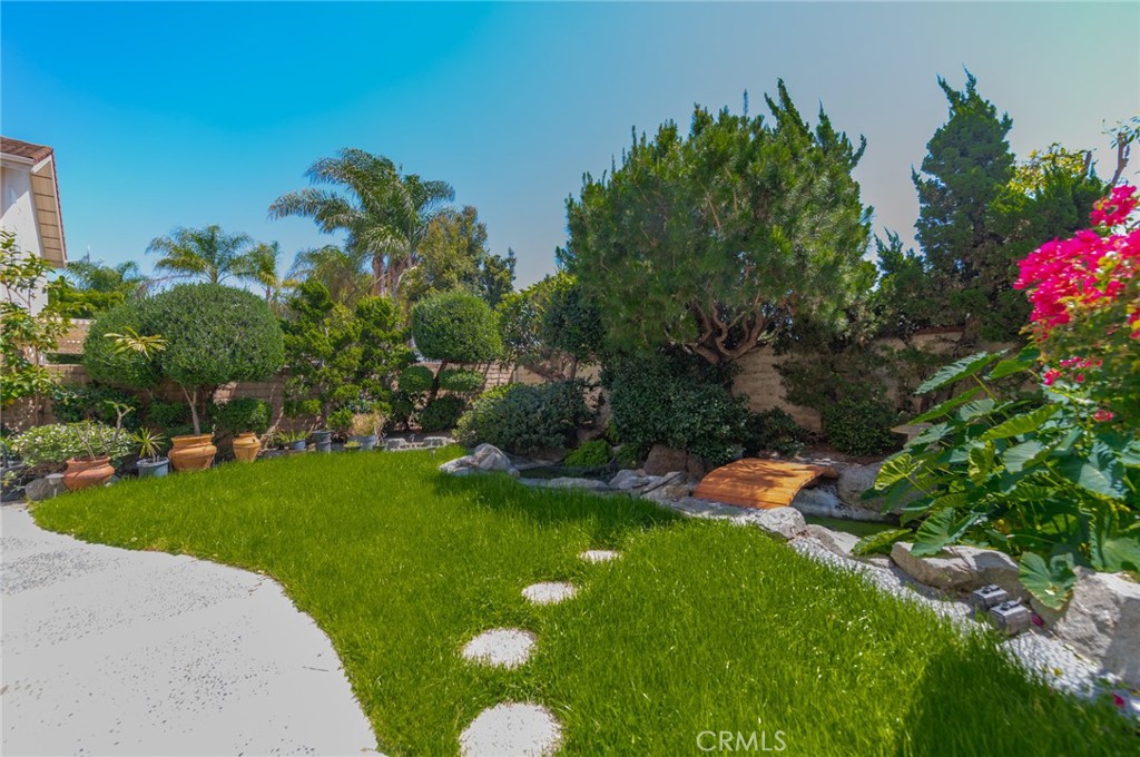 13252 Tiburon Way