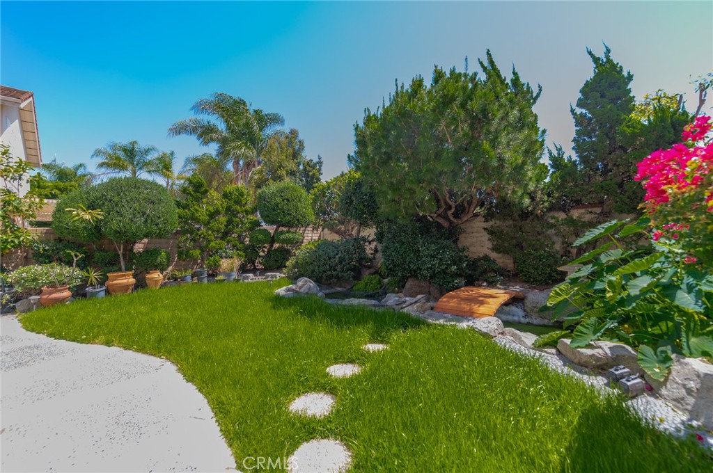 13252 Tiburon Way