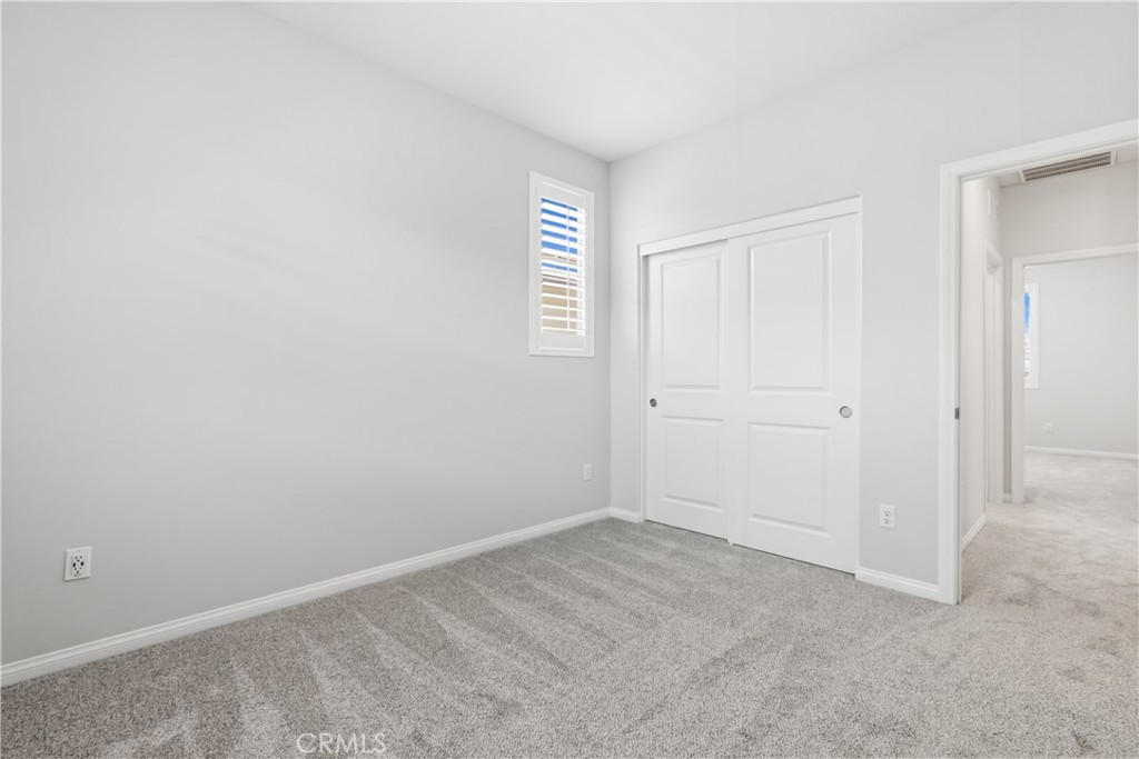 10 Pascuas Place