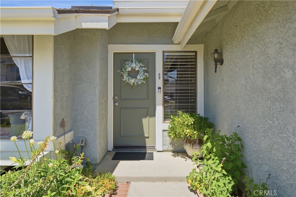 5213 Goldenridge Court