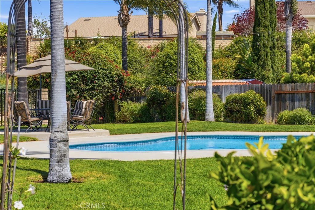 5213 Goldenridge Court