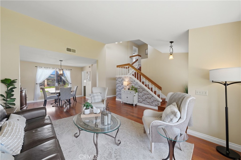 5213 Goldenridge Court