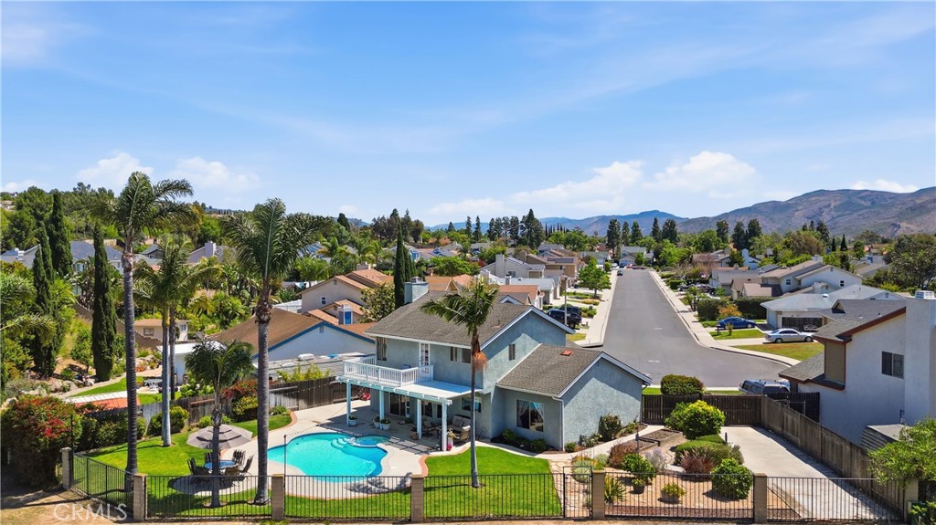 5213 Goldenridge Court