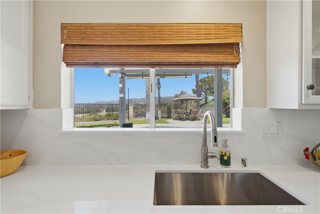 5213 Goldenridge Court